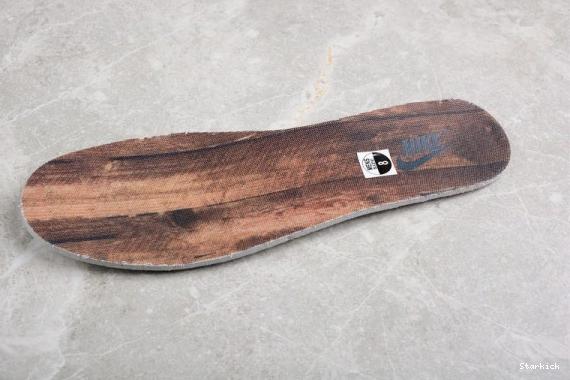 DZ4853-200 Montreal Nike Low Dunk Bagel Sesame 0225